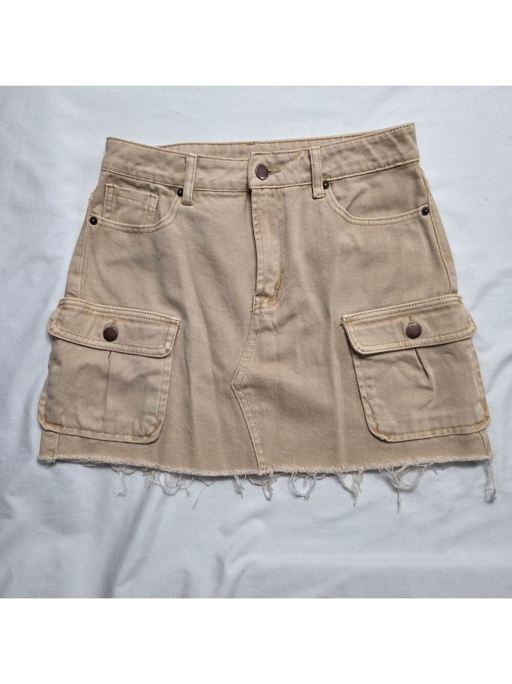 VICI Tan Denim Cargo Mini Skirt Size Large Beige Frayed Hem Western Utility